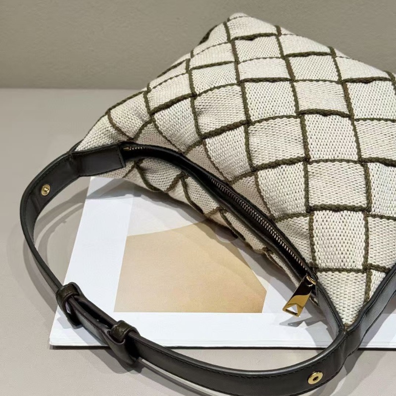 Bv 24fw Wallace 米白拼卡其色 mini 飯盒包20*9.5*13 99新配件塵袋-2