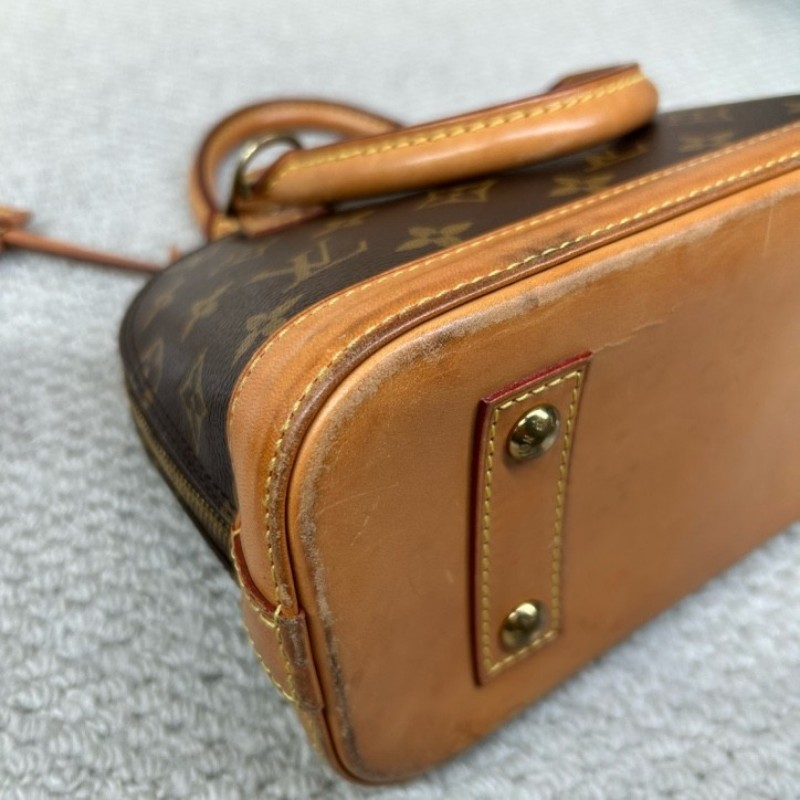 LV路易威登Alma BB老花貝殼包 有肩帶 可單肩可斜挎可手提 貝殼包型優雅流暢 氣質中又帶點兒可愛-12