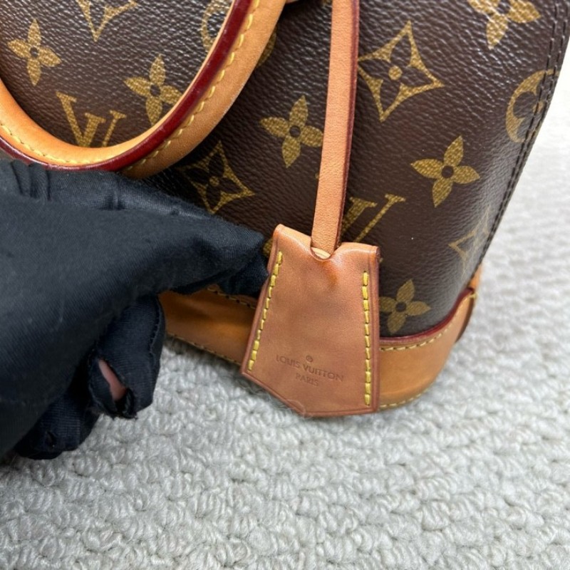LV路易威登Alma BB老花貝殼包 有肩帶 可單肩可斜挎可手提 貝殼包型優雅流暢 氣質中又帶點兒可愛-22
