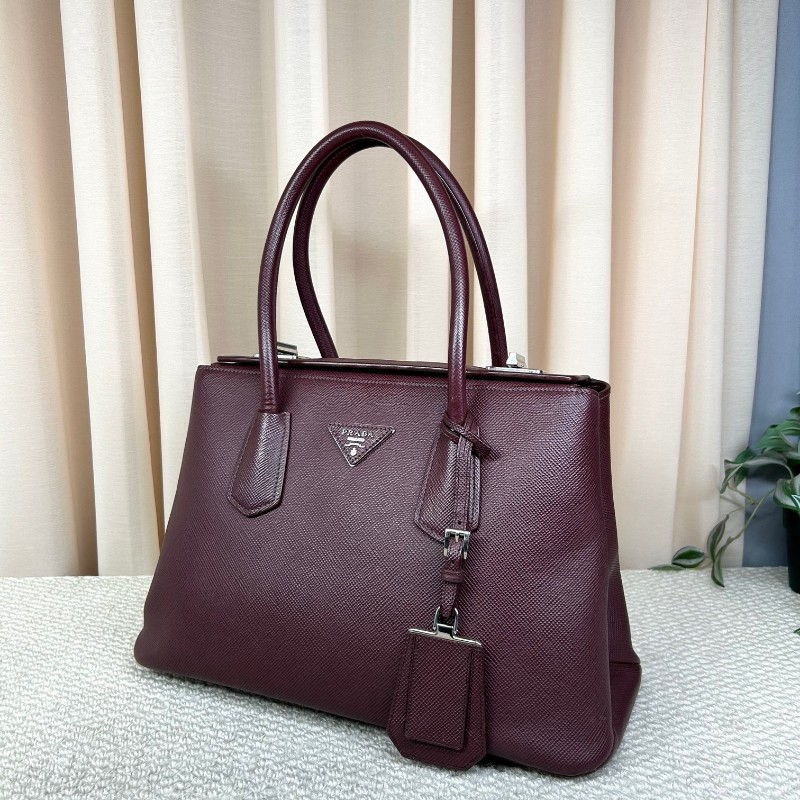 Prada普拉達double十字紋牛皮手提包 有肩帶 可單肩可斜挎可手提 容量大 實用性強 日常通勤百搭-3