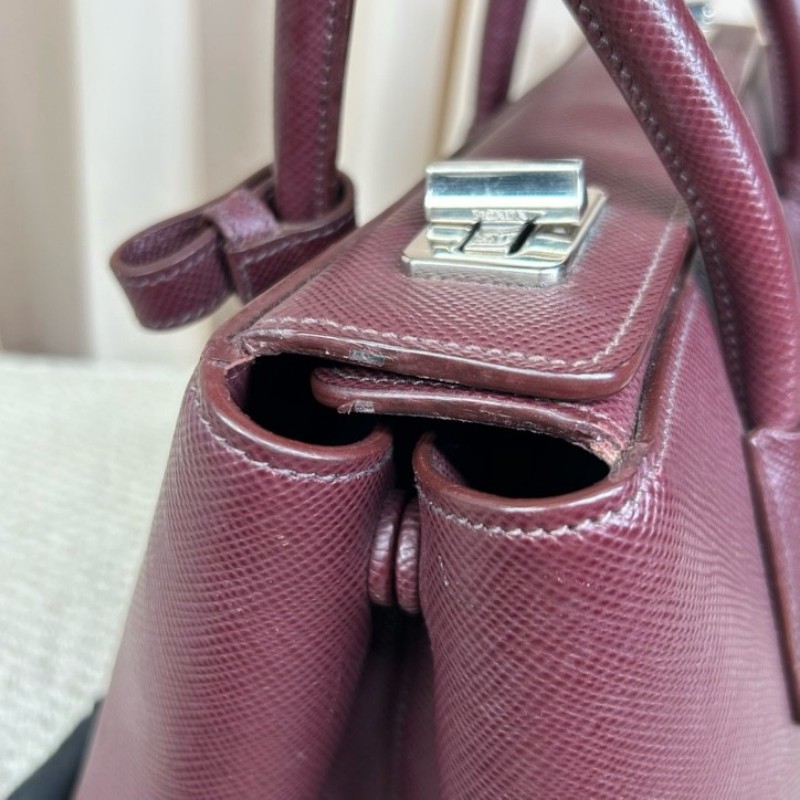 Prada普拉達double十字紋牛皮手提包 有肩帶 可單肩可斜挎可手提 容量大 實用性強 日常通勤百搭-12