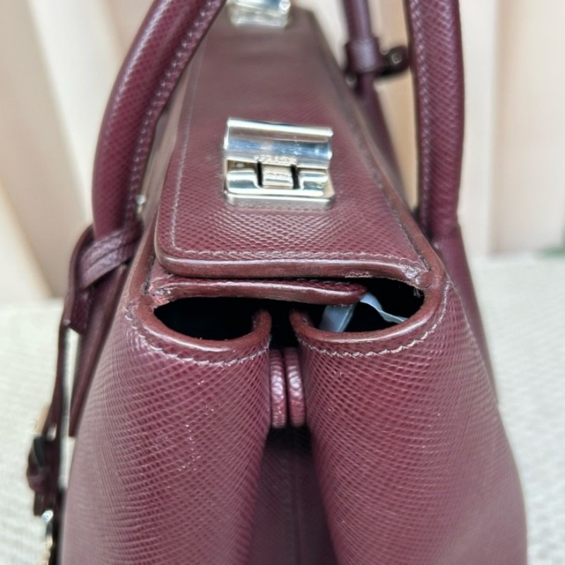 Prada普拉達double十字紋牛皮手提包 有肩帶 可單肩可斜挎可手提 容量大 實用性強 日常通勤百搭-18