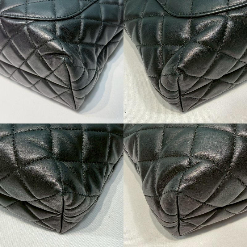 CHANEL 雙C菱格小羊皮托特包-6