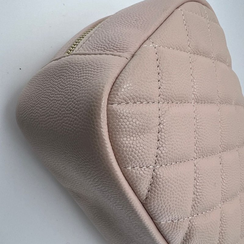 Chanel 菱格紋化妝包-11