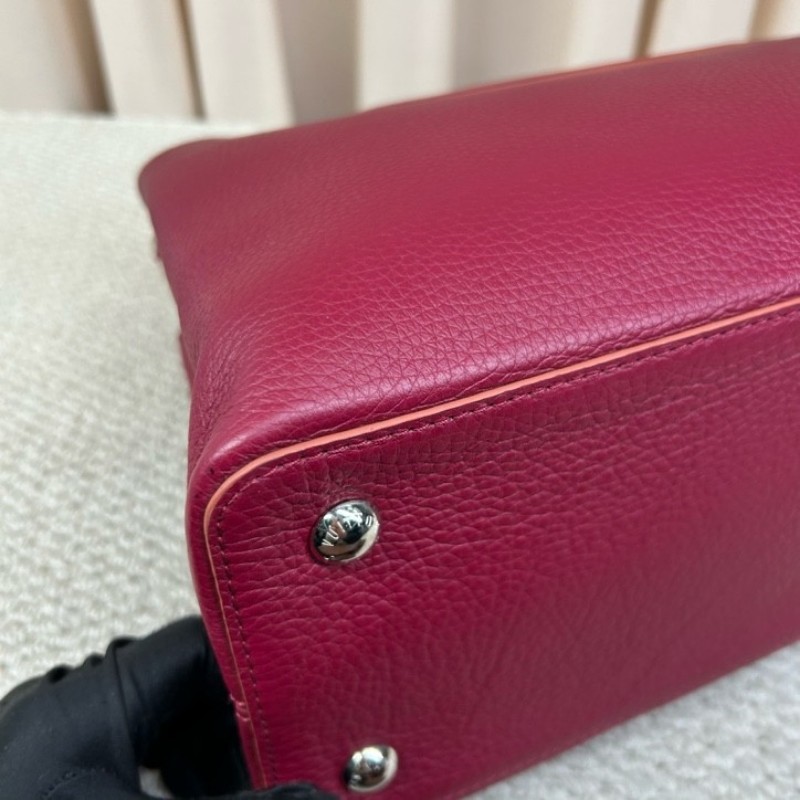 LV路易威登 Capucines卡普辛手提包 翻蓋開合 容量大 實用性強 日常通勤百搭-10