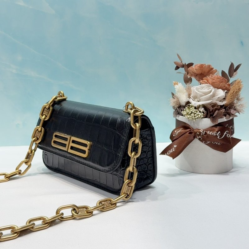 BALENCIAGA Gossip迷你WOC鍊包-2
