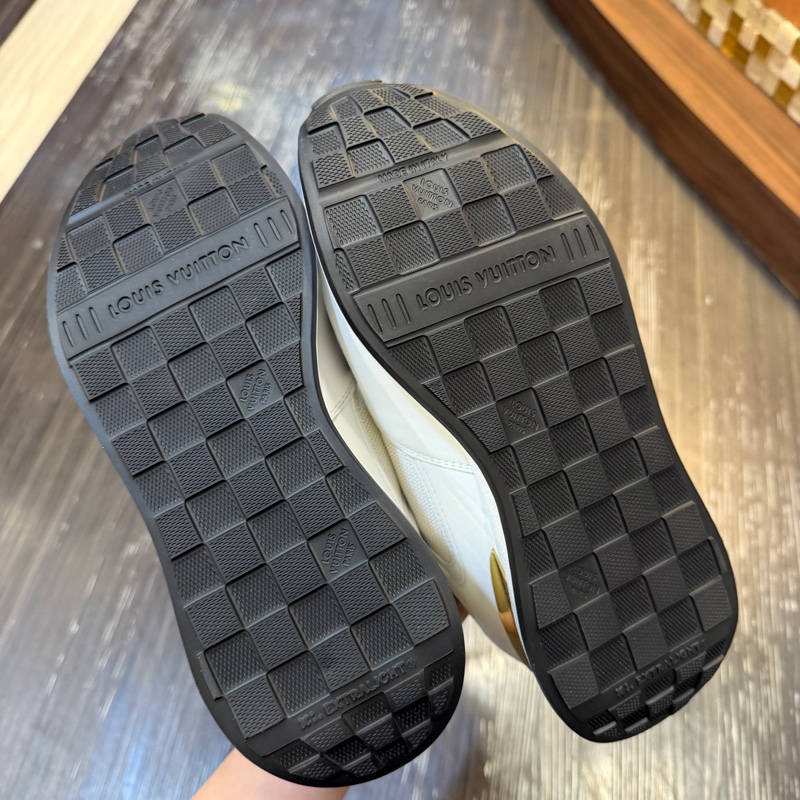 LV 白牛皮Neo Run Away運動鞋1ACPAF-13