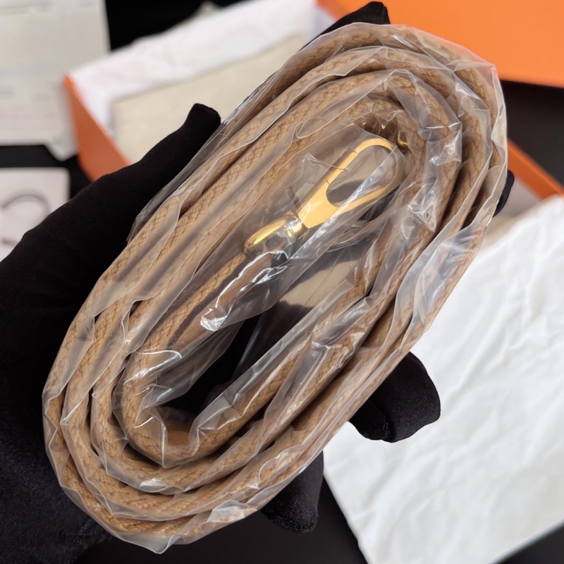 【全新品】Hermes 愛馬仕 伊芙琳 mini Evelyne 餅乾色 金扣 大全套 帶票 B刻-18