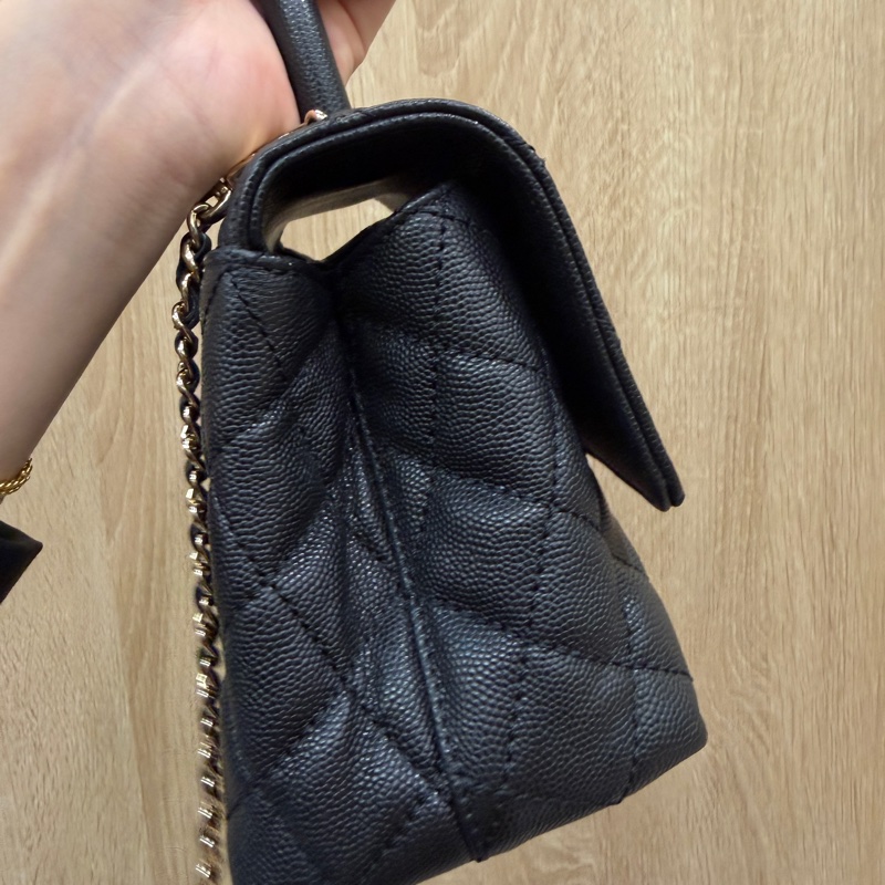 Chanel 黑荔枝牛皮金釦coco handle 24-4