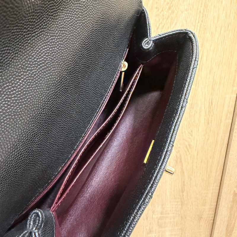 Chanel 黑荔枝牛皮金釦coco handle 24-13