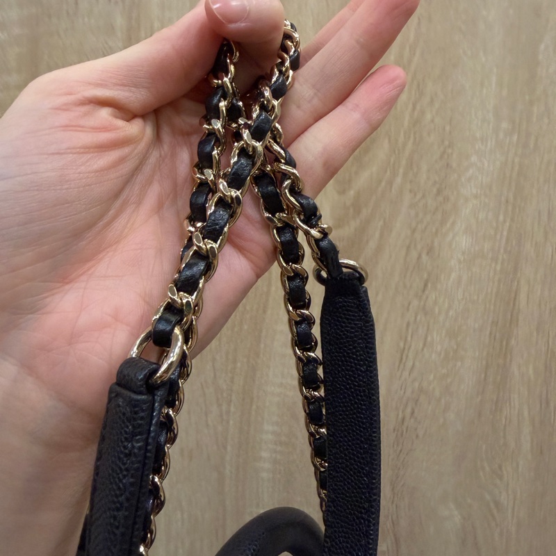 Chanel 黑荔枝牛皮金釦coco handle 24-15