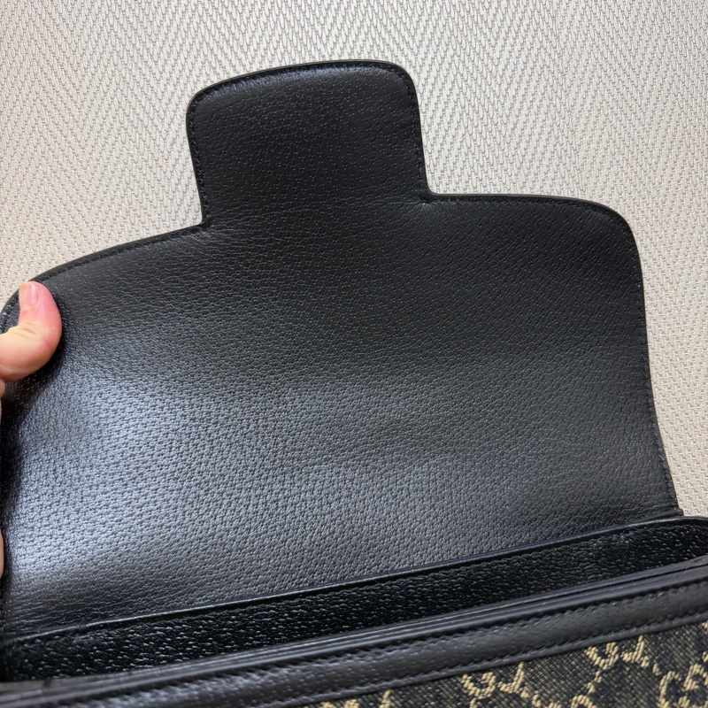 Gucci 黑丹寧布黑牛皮金釦1955肩斜背包-10