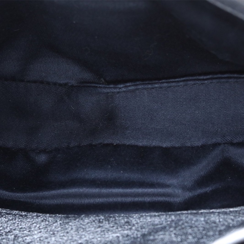 MIUMIU 寶石鏈條包銀色牛皮肩背包-5