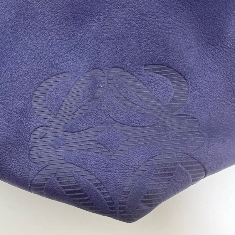 LOEWE 經典 Nappa 束口福袋包-11