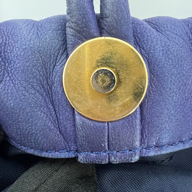 LOEWE 經典 Nappa 束口福袋包-16