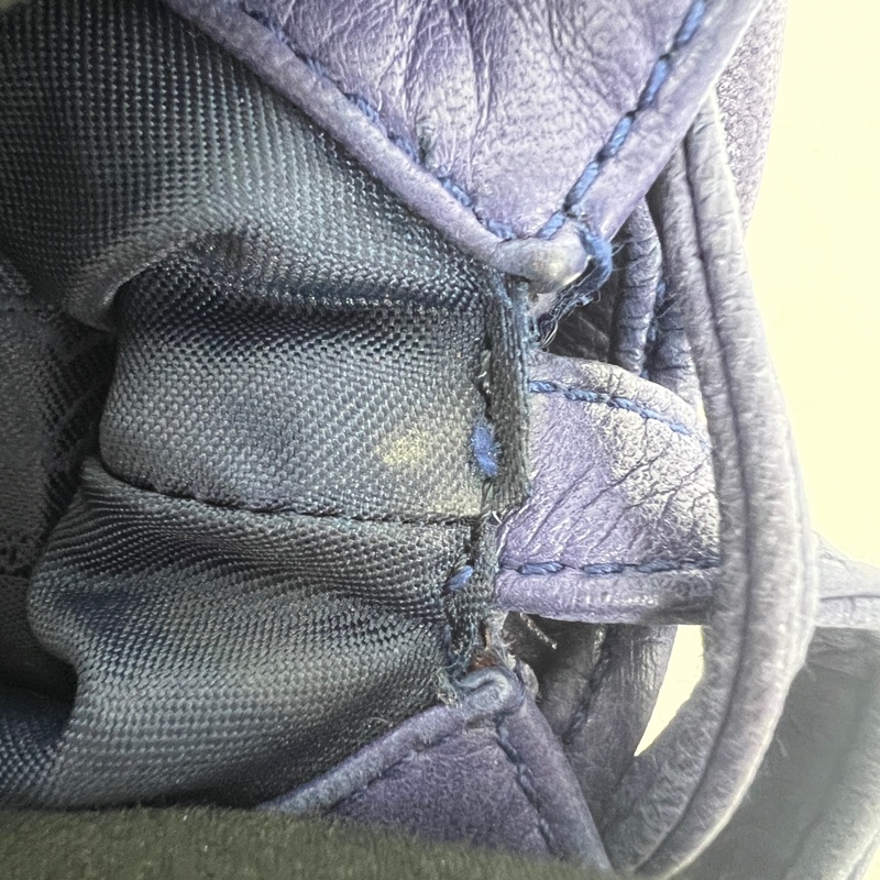 LOEWE 經典 Nappa 束口福袋包-25