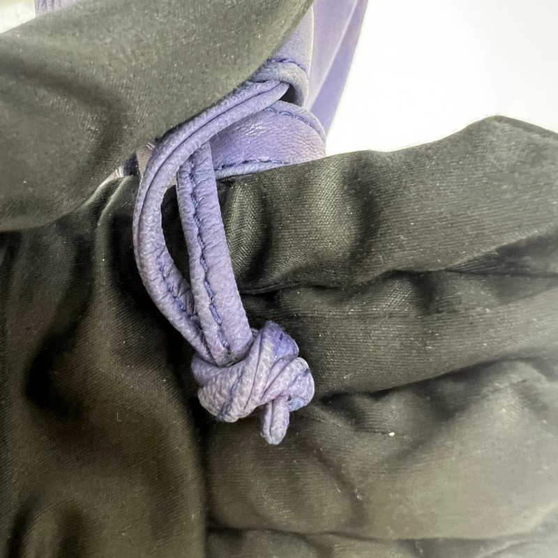 LOEWE 經典 Nappa 束口福袋包-27