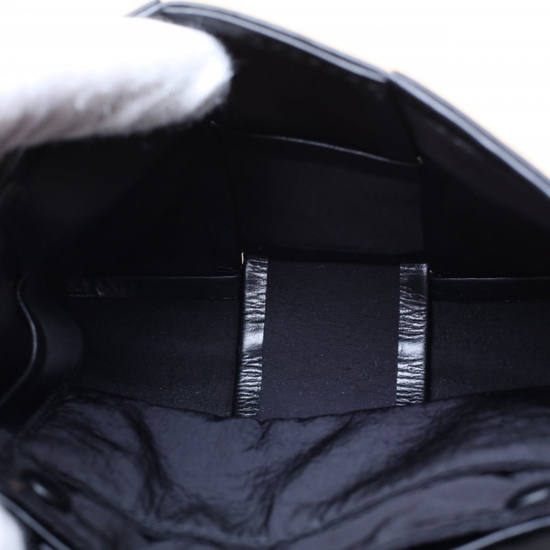 BOTTEGA VENETA CassetteMini12黑色牛皮肩背包-4