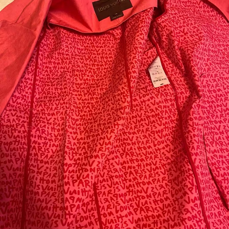 Lv風衣40碼-5
