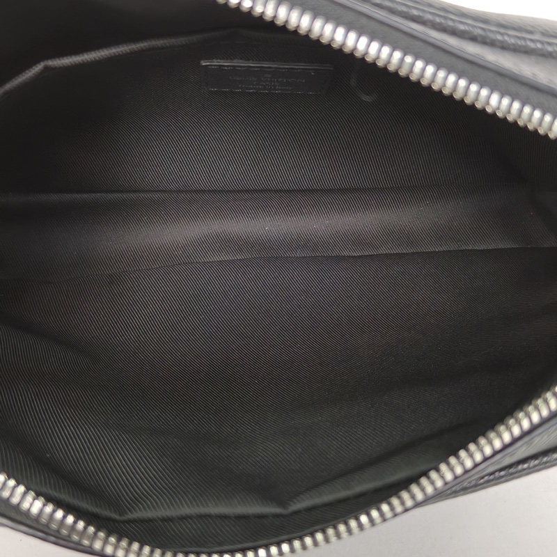 LOUIS VUITTON Outdoor郵差包黑色PVC2020老花肩背包-4