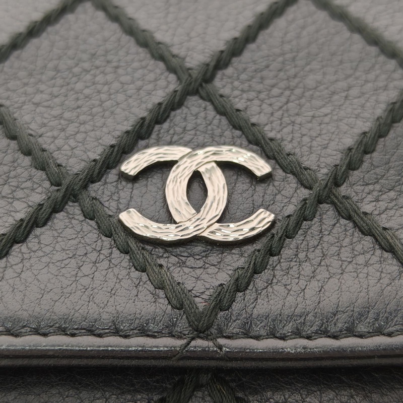 CHANEL CFWOC19cm黑色牛皮19開銀扣肩背包-4
