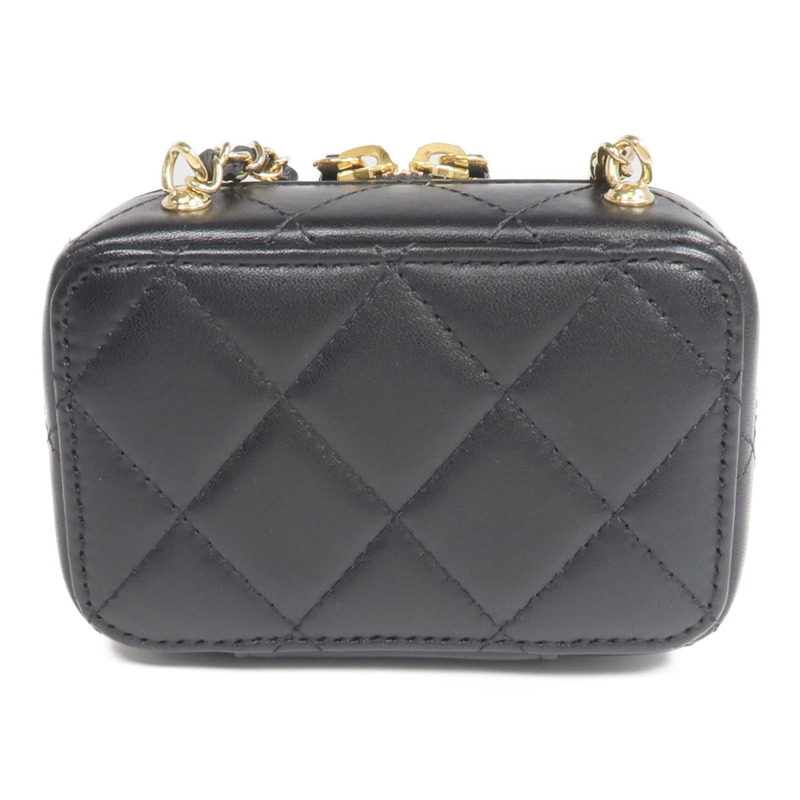 CHANEL 羊皮皮革Clutch with Chain金扣鏈帶肩背袋-1