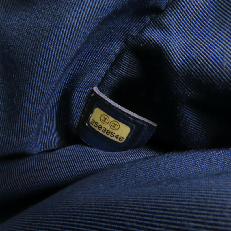 CHANEL 羊皮皮革Boy 20金扣鏈帶肩背袋-8