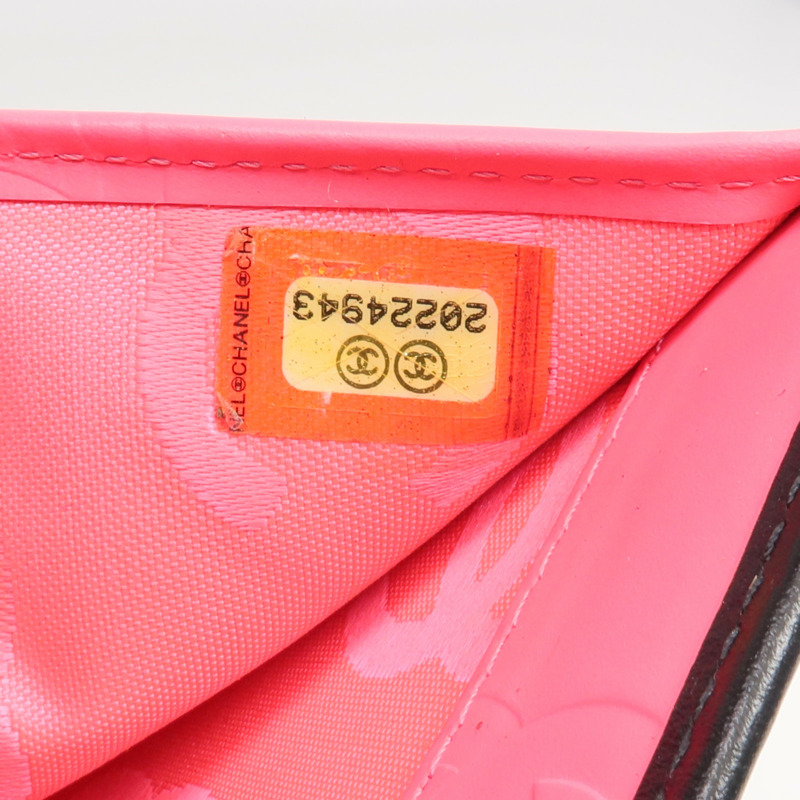 CHANEL 牛皮皮革Cambon Long Wallet銀扣長錢包-18