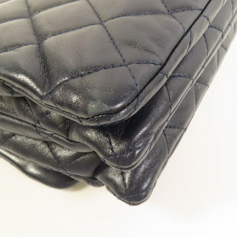 CHANEL 羊皮皮革Chain Shoulder金扣鏈帶肩背袋-10