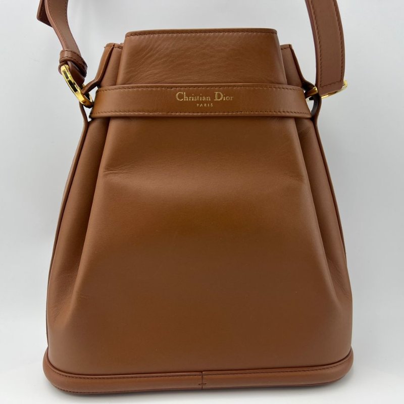 Dior C'est Dior 水桶包-9