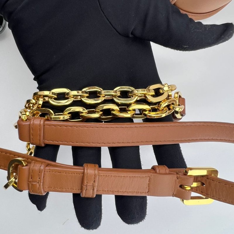 Dior C'est Dior 水桶包-17