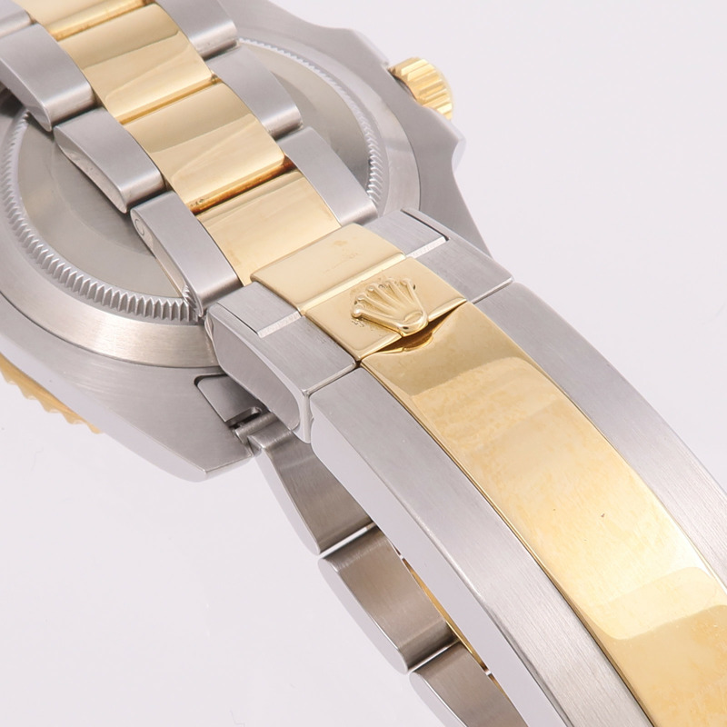 ROLEX Submarinar Date 116613LB-11