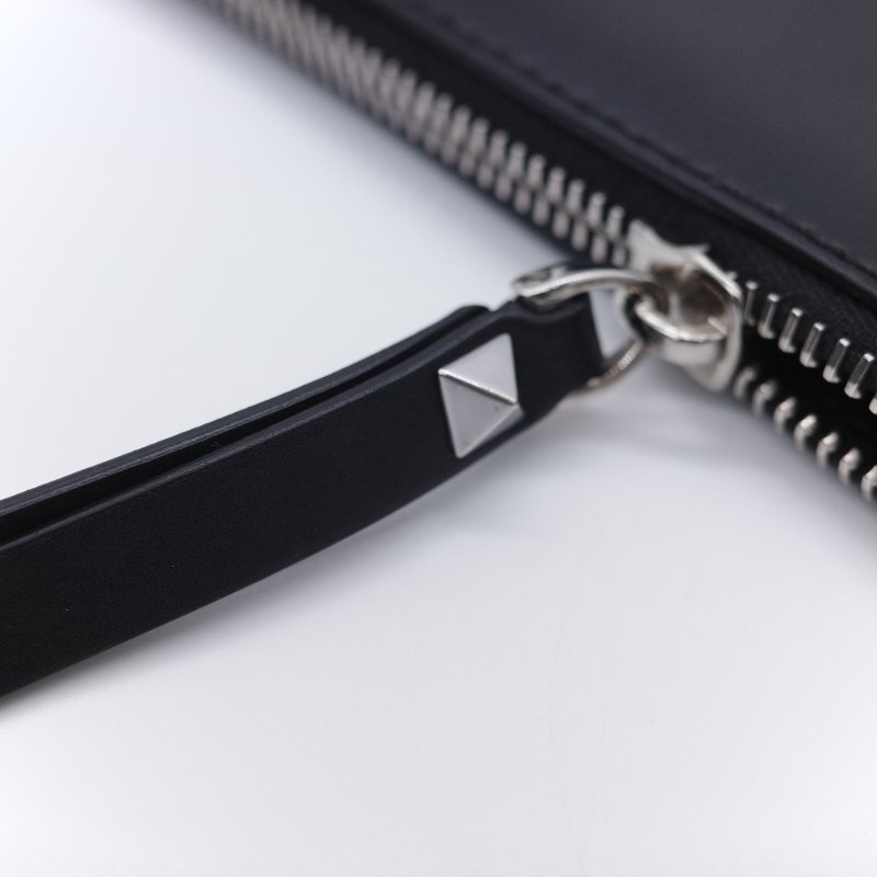 Valentino 華倫天奴 VLTN 黑色 小牛皮手拿包-7