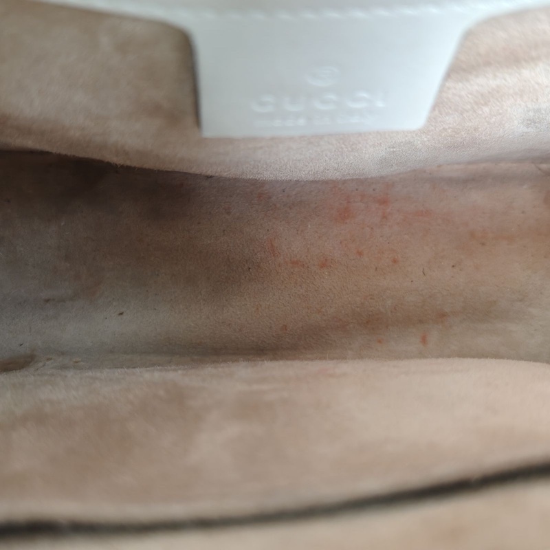 GUCCI Sylvie塞爾維亞絲帶包小號25.5白色牛皮金扣肩背包-5