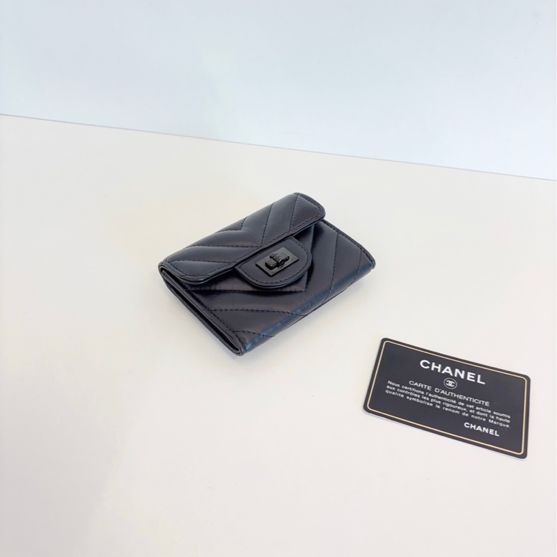 【閒置未使用🆕】Chanel 2.55 soblack♠️ V紋牛皮卡包-2