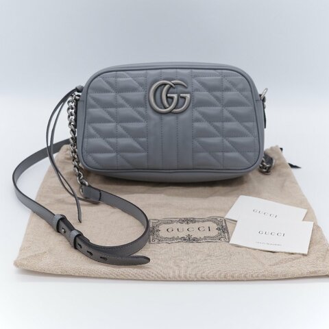 Gucci 古馳 GG Marmont 灰色絎縫牛皮 銀色 拉鍊斜包相機包肩背包