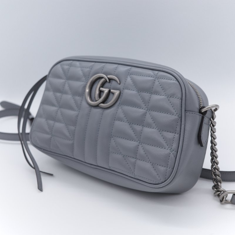 Gucci 古馳 GG Marmont 灰色絎縫牛皮 銀色 拉鍊斜包相機包肩背包-3