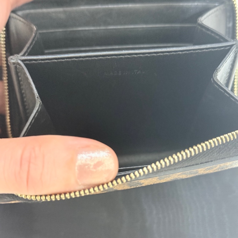 甜售私物🤎CELINE棕色 零錢包 拉鏈短夾 中夾 👍容量好用的皮夾 豹紋招財錢包 💰賺豹一整年  體積小但容量好裝-18