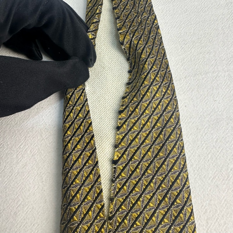 GIVENCHY 紀梵希 黑金菱格織紋領帶 領結 絲綢（中古）-7