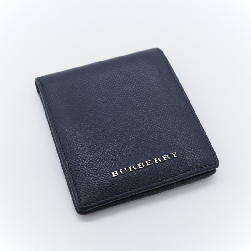 Burberry 巴寶莉 Logo 海軍藍 顆粒紋牛皮 壓花對摺短夾-1