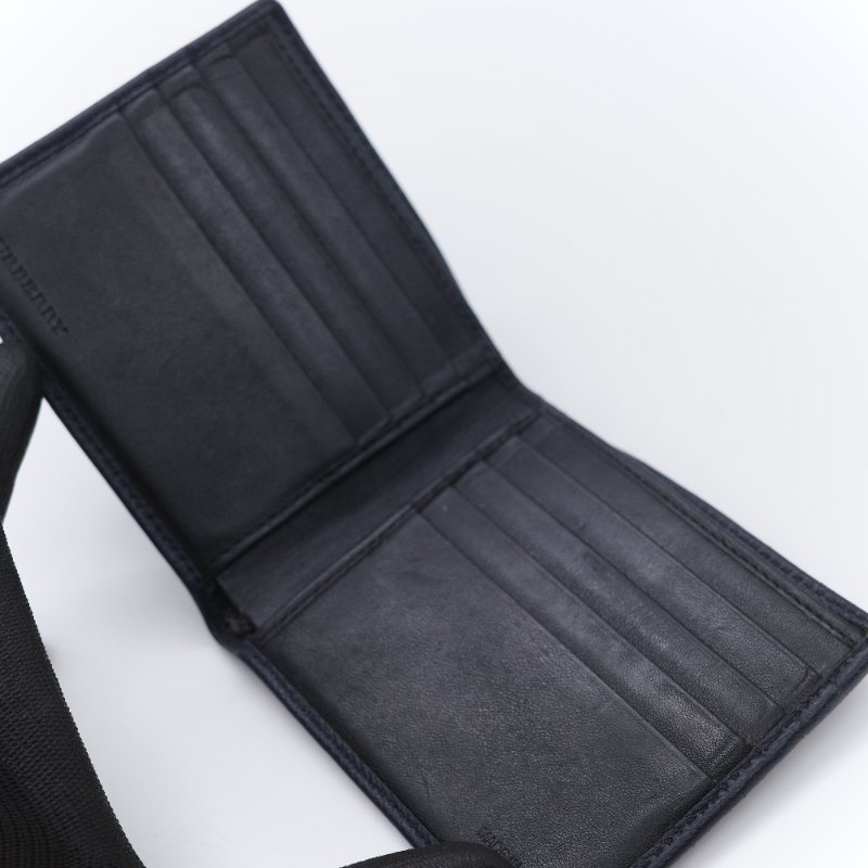 Burberry 巴寶莉 Logo 海軍藍 顆粒紋牛皮 壓花對摺短夾-7