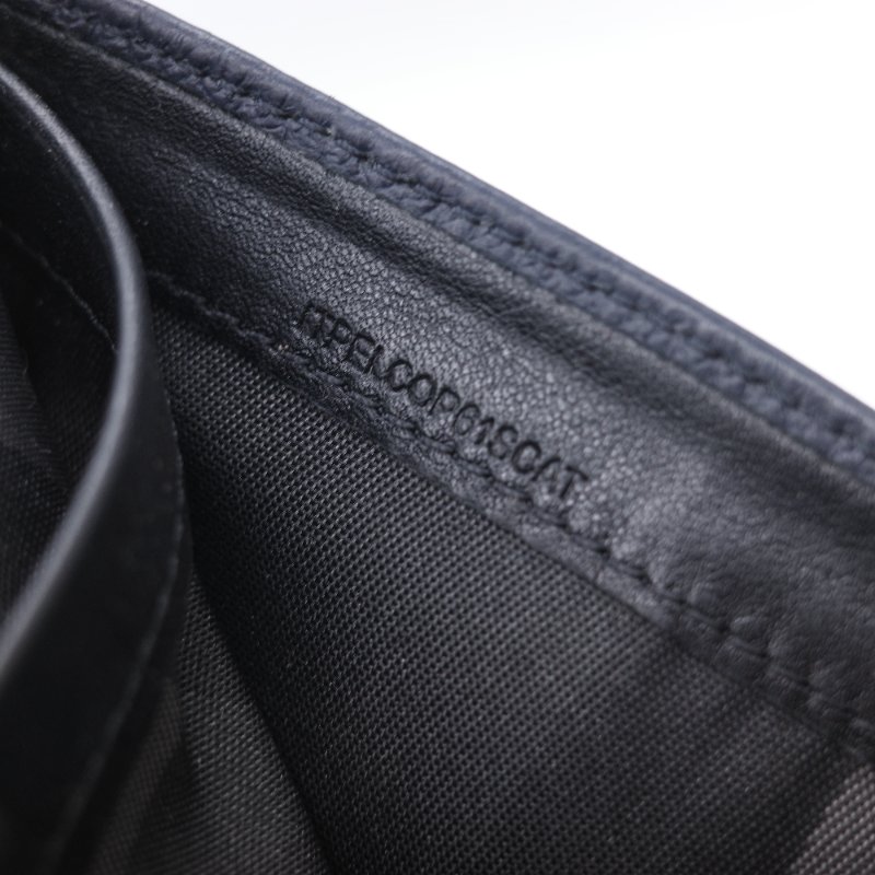 Burberry 巴寶莉 Logo 海軍藍 顆粒紋牛皮 壓花對摺短夾-15