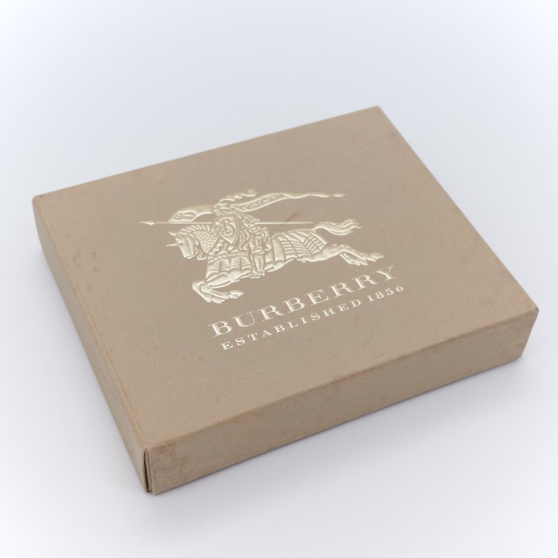 Burberry 巴寶莉 Logo 海軍藍 顆粒紋牛皮 壓花對摺短夾-17