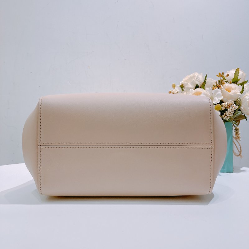 TW4763  Chloe 寇兒 手提肩背包 米色 Joyce Mini Frame Bag Cement Beige-4