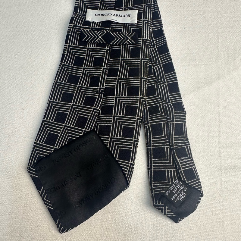 Armani 黑色摩登方格紳士領帶 領結 絲綢（中古）-2