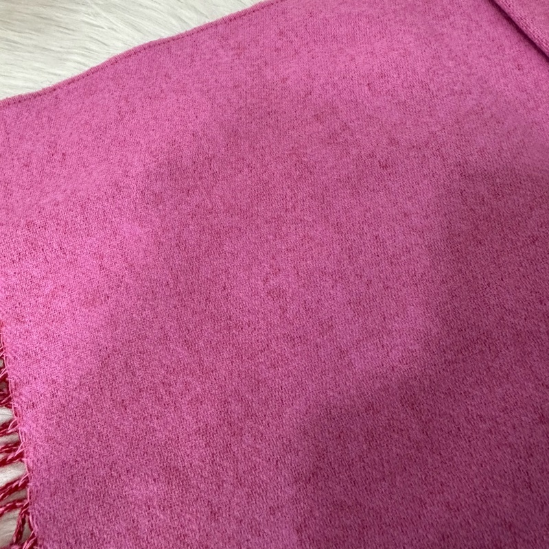 Loewe 粉拼紅雙色流蘇圍巾-5