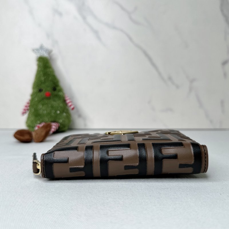 FENDI 全新FF拉鍊短夾-7