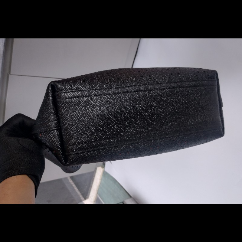 Chanel 銀鍊橘裏黑皮洞洞菱格托特包-7