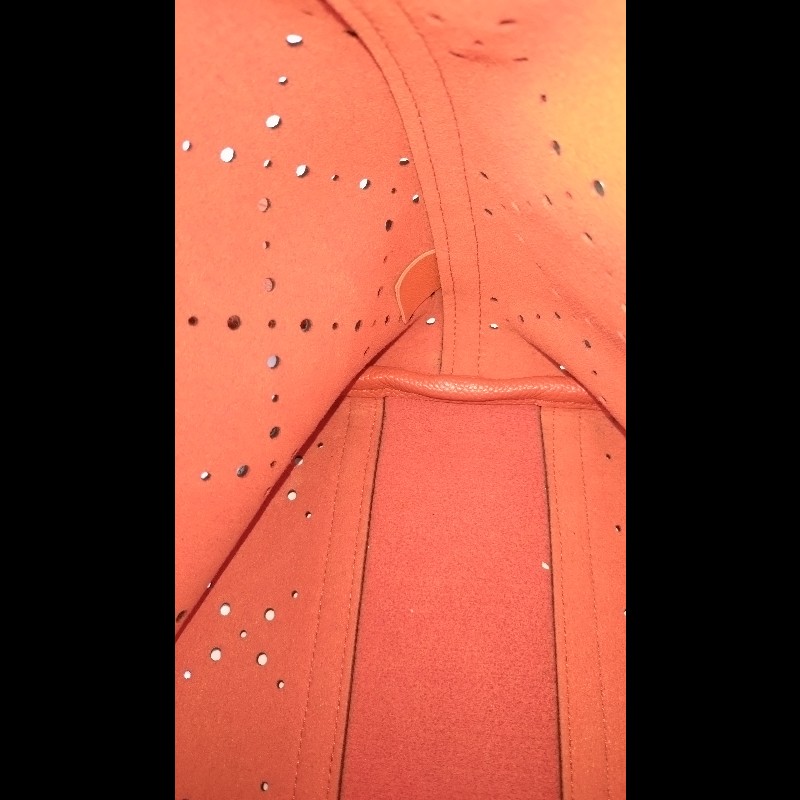 Chanel 銀鍊橘裏黑皮洞洞菱格托特包-15