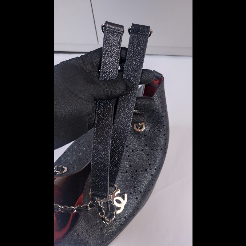 Chanel 銀鍊橘裏黑皮洞洞菱格托特包-22